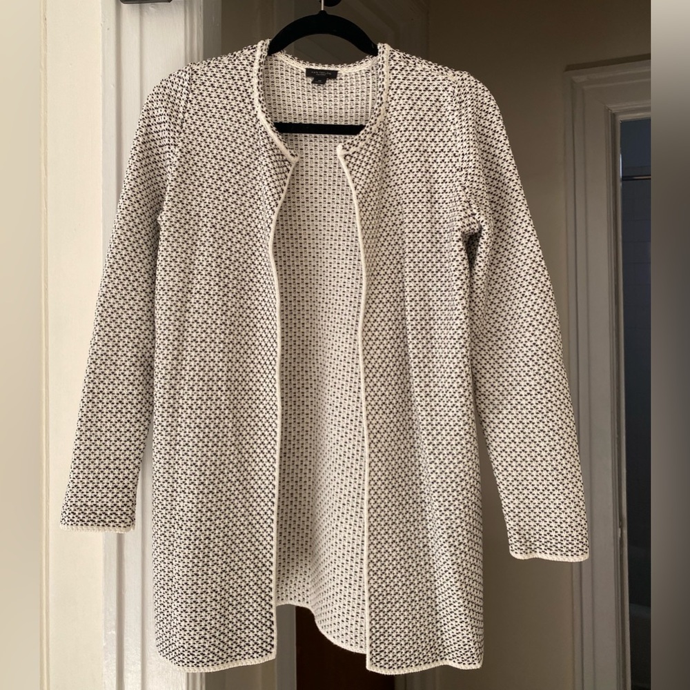 Ann Taylor Knit Textured White Black Cardigan XS